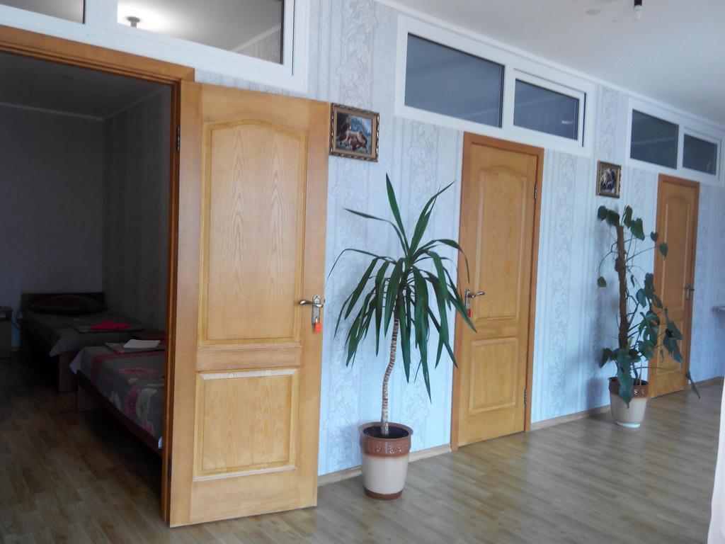 Hostel Classic Kherson Ngoại thất bức ảnh