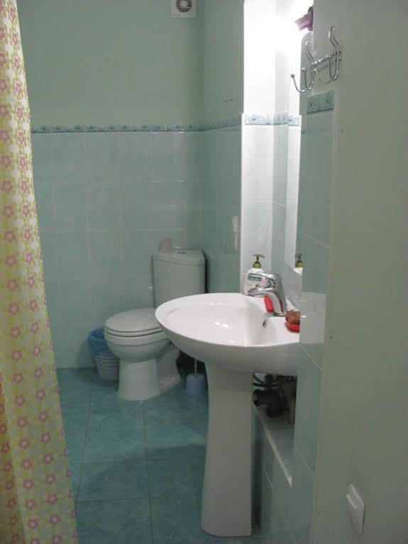 Hostel Classic Kherson Ngoại thất bức ảnh